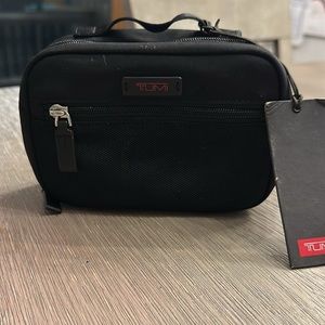 Tumi accessory pouch small